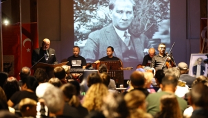 ATATÜRK, EFES SELÇUK'TA ŞARKILAR VE ŞİİRLERLE ANILDI