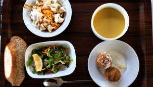 BAŞKAN ÇERÇİOĞLU AYDINLILARIN YANINDA