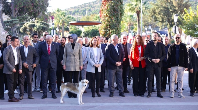 Çeşme Belediyesinden öğretmenlere anlamlı 24 Kasım hediyesi