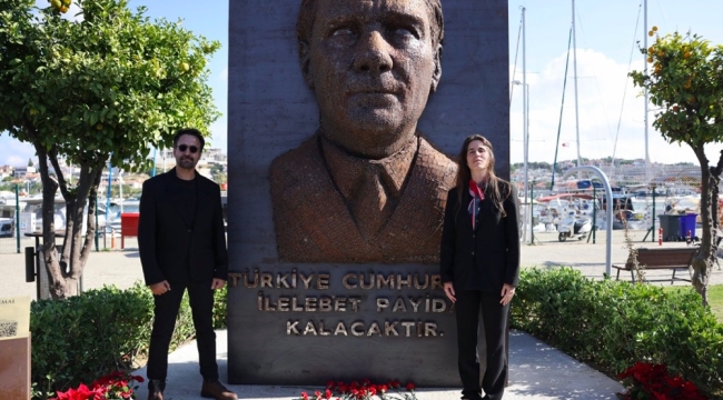 Çeşme'de 10 Kasım: Atatürk sevgi, minnet ve sanatla anıldı