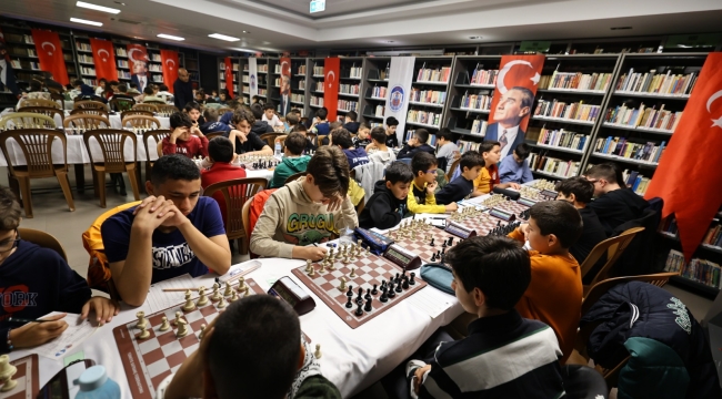 EFES SELÇUK'TA "ATAYA SAYGI" SATRANÇ TURNUVASI BAŞLADI