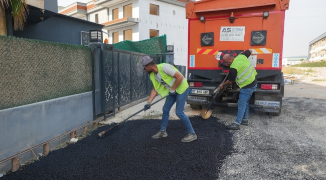 Gaziemir'de asfalt seferberliği: İki ayda 4 bin 472 metrekare alan asfaltlandı