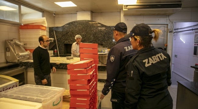 Güzelbahçe zabıtasından restoranlara sıkı denetim