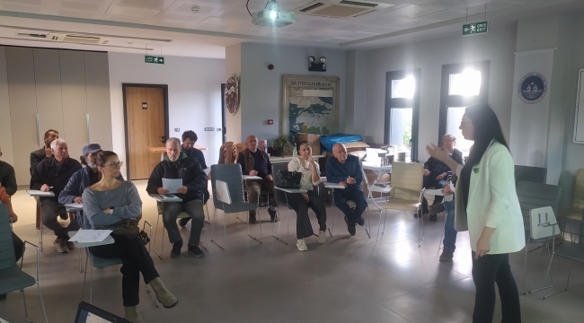 İZMİR BÜYÜKŞEHİR BELEDİYESİ'NDEN EFES SELÇUKLU ÜRETİCİLERE TOPRAK ANALİZİ DESTEĞİ