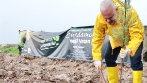 Menemen'de fidanlar, yeşil vatan için dikildi