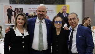 Menemen'de Öğretmenler Günü, dayanışma ve coşkuyla kutlandı