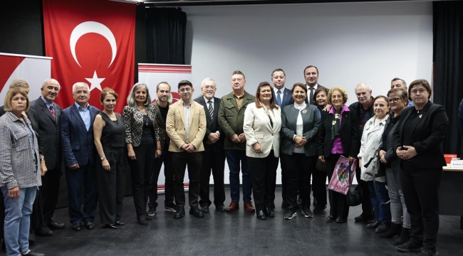 Mustafa Necati Öğretmenler Günü'nde Konak'ta anıldı