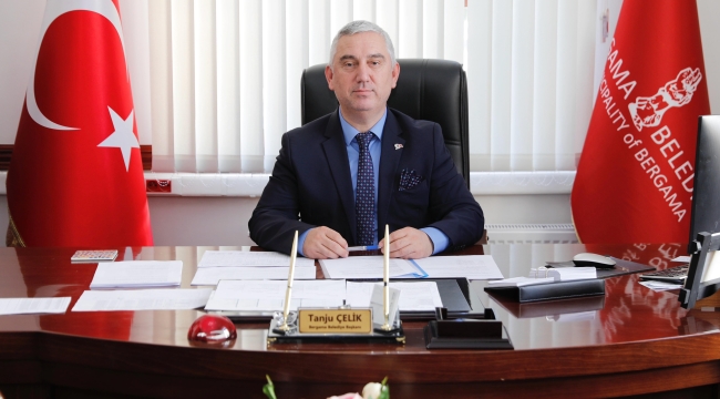 "ÖĞRETMENLERİMİZ GELECEĞİMİZİN MİMARIDIR"