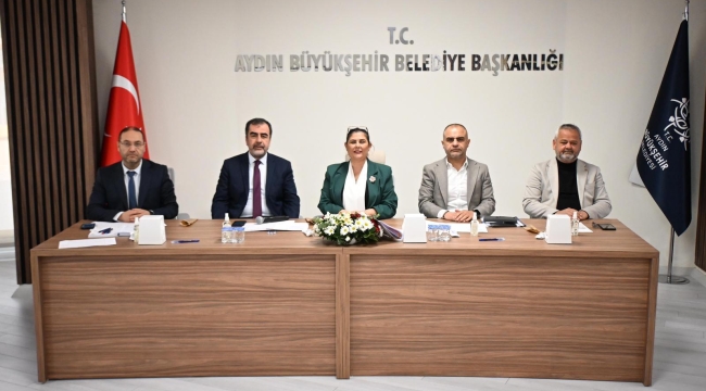 BAŞKAN ÇERÇİOĞLU, KUYUCAK MUHTARLARI İLE BİR ARAYA GELDİ