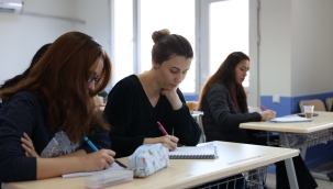 BAŞKAN ÇERÇİOĞLU MEMUR ADAYLARININ YANINDA