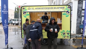 BAŞKAN ÇERÇİOĞLU'NUN SOĞUK KIŞ GÜNLERİNDE İÇLERİ ISITAN İKRAMI BU YIL DA VATANDAŞLARLA BULUŞUYOR