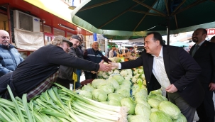 Başkan Dutlulu Karaköy Pazarı'nda Esnafı Dinledi