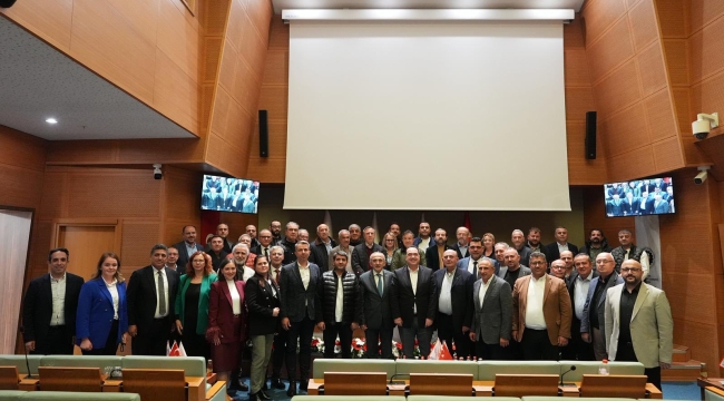 Başkan Dutlulu, Ticaret Odası'nda İş İnsanları ile Buluştu