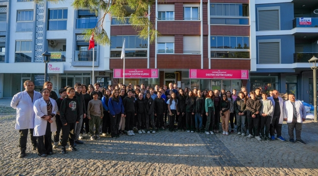 Başkan Işık: "Ücretsiz ve nitelikli eğitimle öğrencilerimizin yanındayız"