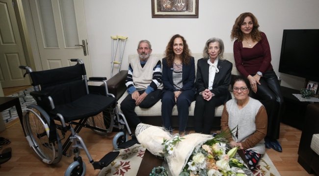 Başkan Ünsal'dan Dünya Engelliler Günü'nde anlamlı hediye