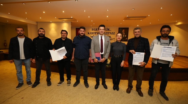  Efes Selçuk'ta bir ilk! TOKİ mağdurlarıyla önemli buluşma!