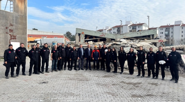 Karabağlar Belediyesi'nden Afetlere Hazırlık Hamlesi