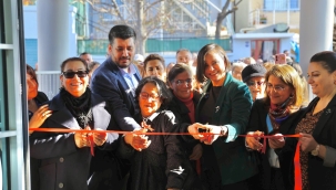 Karabağlar 'da Bir Günde İki Açılış