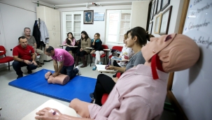 Karşıyaka'da hedef sağlıklı ve bilinçli toplum