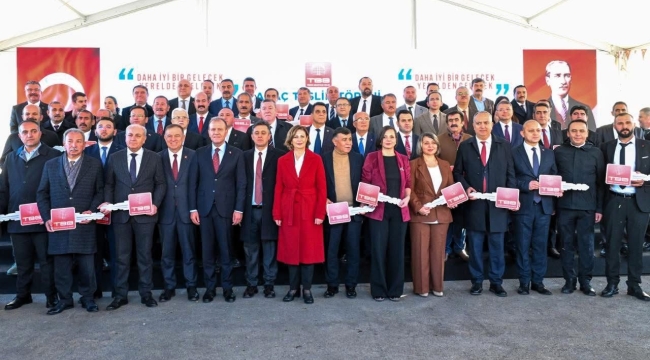 TBB'den Seferihisar Belediyesi'ne çöp kamyonu desteği