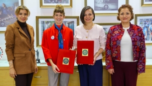 2026 yılı Karabağlar 'da çocuklar için umutla başlıyor