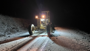 BAŞKAN ÇERÇİOĞLU: KARLA MÜCADELE ÇALIŞMALARIMIZ MESAİ MEFHUMU GÖZETMEKSİZİN DEVAM EDİYOR