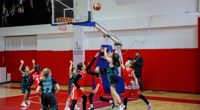  Bayraklı'da Yarıyıl Tatilinde Spor Coşkusu