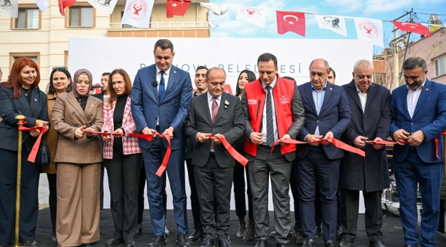 Bornova'da halkın sofrasına sahip çıkan açılış