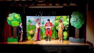 Bornova'da Yarıyıl Tatili Tiyatroyla Şenleniyor