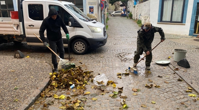 Foça Belediyesi Ekipleri Fırtına ve Yağışa Karşı Teyakkuzda