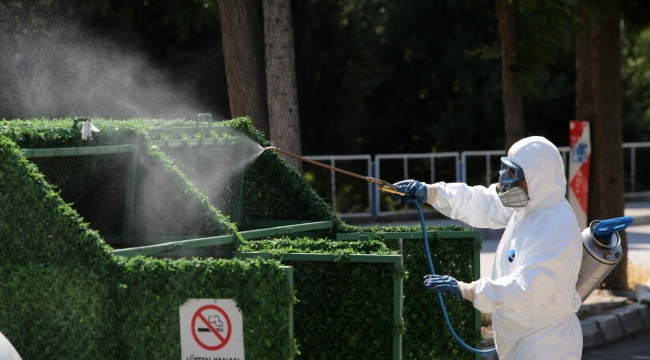 Karşıyaka'da kışa özel ilaçlama