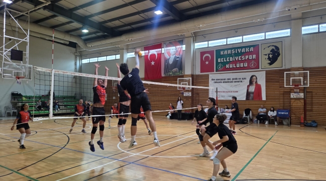 Karşıyaka'da voleybol heyecanı