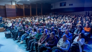 Mübadelenin 103. yılında iki yakanın ezgileri Konak'ta yankılandı