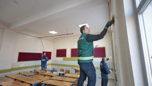 Öğrenciler tatilde, Konak Belediyesi ekipleri iş başında