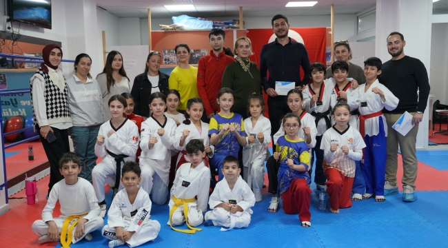 Seferihisar Belediyesi Taekwondo sporcularına Türkiye Şampiyonası öncesi "Psikolojik Destek"