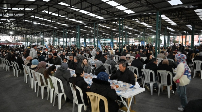 Başkan Dutlulu, Selendililer Derneği'nin İftar Programına Katıldı