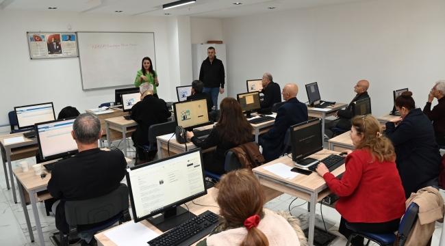 Karabağlar 'da muhtarlarla dijital hizmet dönemi