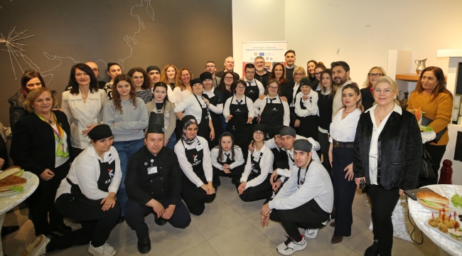 Karşıyaka'nın özel gençleri mutfakta hünerlerini sergiledi