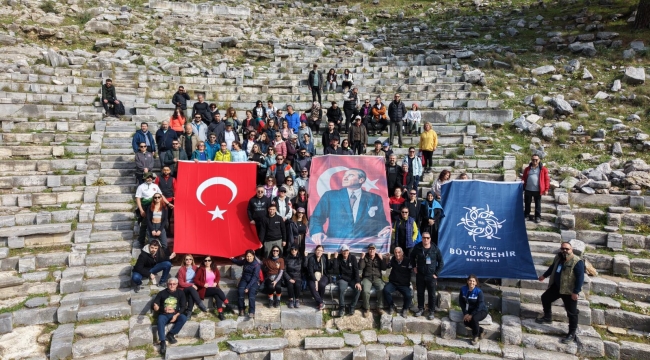 BAŞKAN ÇERÇİOĞLU VATANDAŞLARI PRİENE ANTİK KENTİ'NDE EŞSİZ TREKKİNG ETKİNLİĞİ İLE BULUŞTURDU