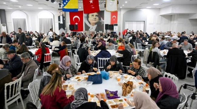 Bosna Hersek'in bağımsızlık coşkusu Bornova'da yaşandı