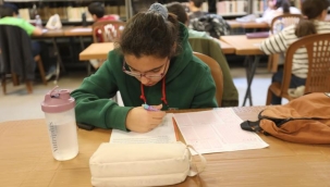 Efes Selçuk Belediyesi'nden Sınav Yolundaki Öğrencilere Destek