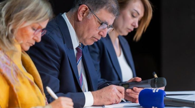 İzmir'de Roman Yurttaş Meclisi kuruldu