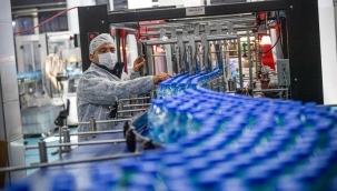 İzmir'in suyu Şaşal yeni yüzüyle raflarda