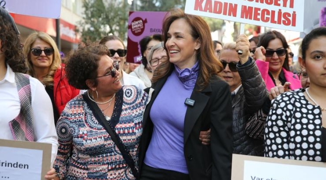 Karşıyaka'da dolu dolu 8 Mart!