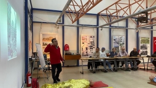 Karşıyaka'nın afet gönüllüleri eğitimlerle güçleniyor