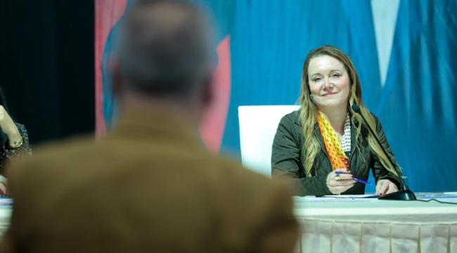 Konak Meclisi'nden kadını güçlendiren kararlar