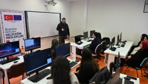 Manisa Büyükşehir'den Gençlere Dijital Gelecek Vizyonu