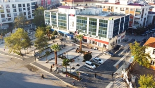 Menderes'te Çocuklara Bayram Kutlaması