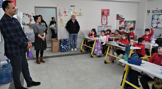 Ömer Eşki Hayat Bilgisi dersinde yerel yönetimleri anlattı