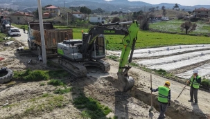 Selendi'de İki Mahallenin Daha Altyapı Sorunu Tarih Oluyor